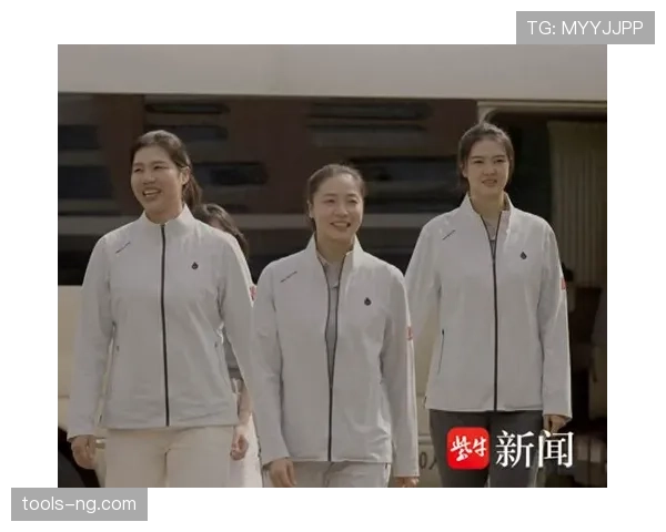 张常宁这岁数还能有谁家姑娘穿得那么贵,还不靠家里? 张常宁这岁数还能有谁家姑娘穿得那么贵,还不靠家里?